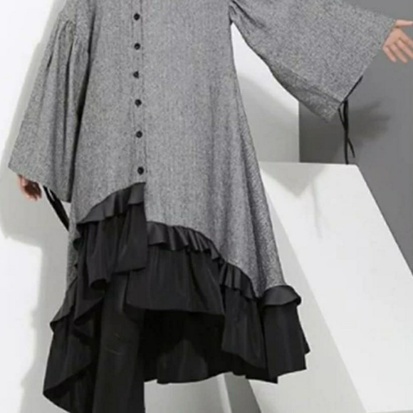 Dress - Picture 4 of 7